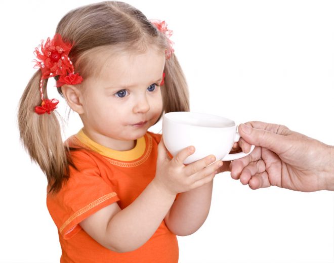 Когда ребенку можно давать чай?
